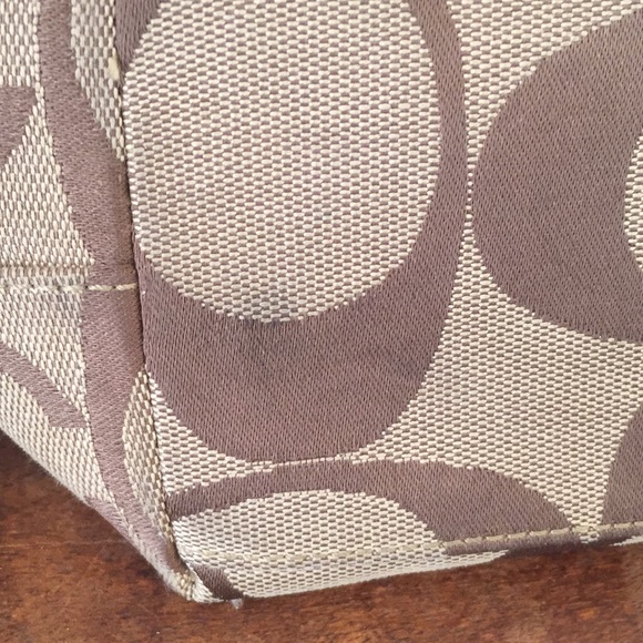 Coach Signature stripe tote